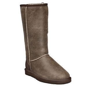 Ugg Classic Tall Bomber